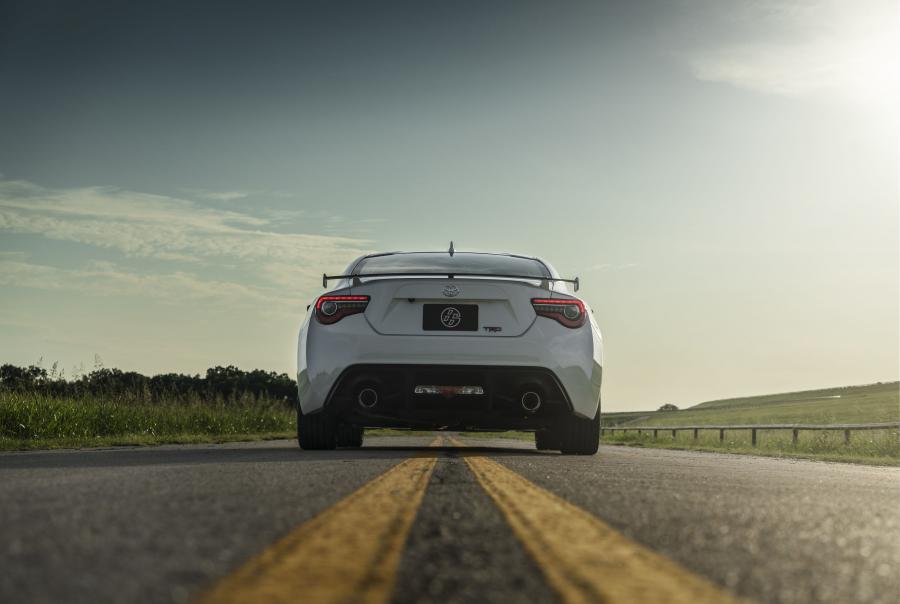  Toyota GT 86 TRD 2019 года  (NA) (фото 2 из 24)